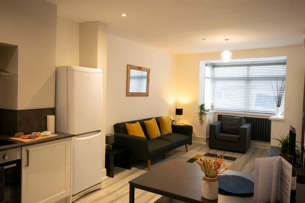 Luxe Living City Apartment - Beach, Wifi, Parking Swansea Exteriér fotografie